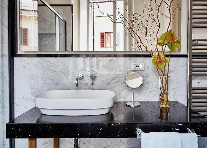 Spagna Luxury Guest house 4*