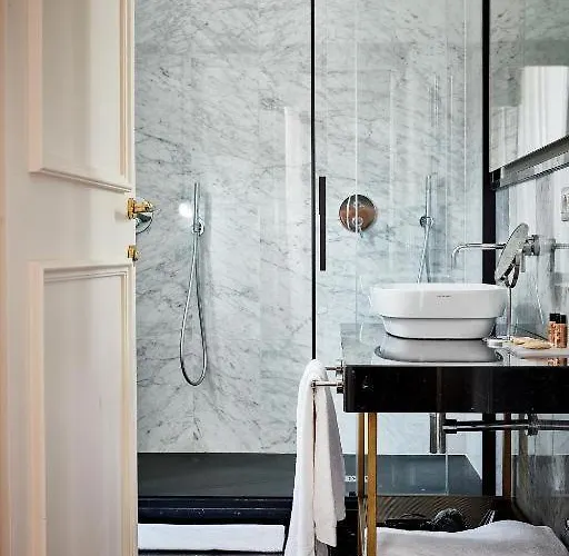 Spagna Luxury Affittacamere 4*