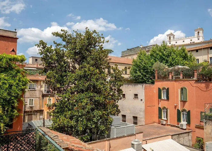 Spagna Luxury Affittacamere 4*