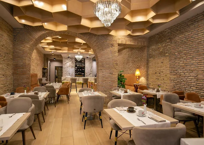 Spagna Luxury 4* Rome